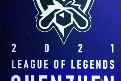 版本答案初现？DK训练赛频繁使用“双AD”下路体系